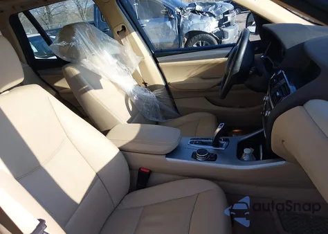 2015 BMW X3 xDrive28I из США, поврежденный, VIN 5UXWX9C53F0D62612